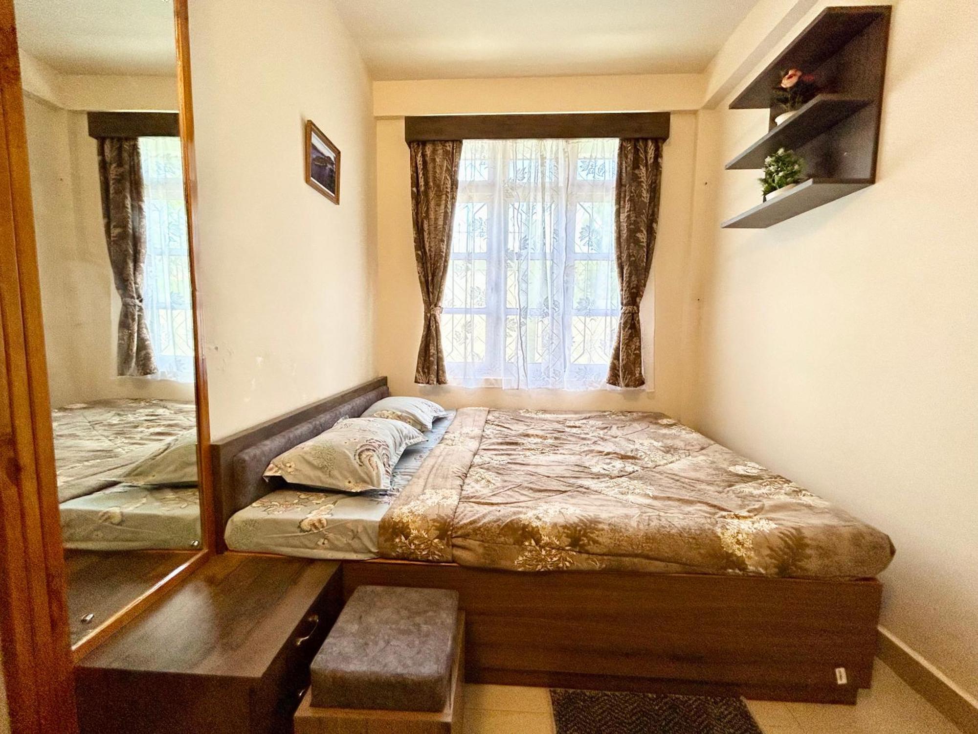 שילונג Yepplo Holiday Home - Complimentary Breakfast - 24 Hrs Caretaker & Power Backup מראה חיצוני תמונה
